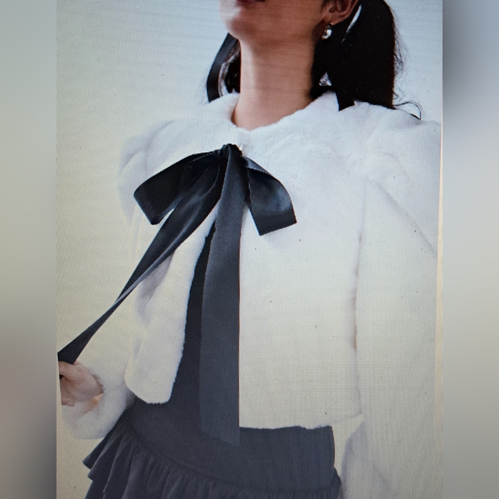 Urban Outfitters NWT white Faux Fur Jacket with Black Bow